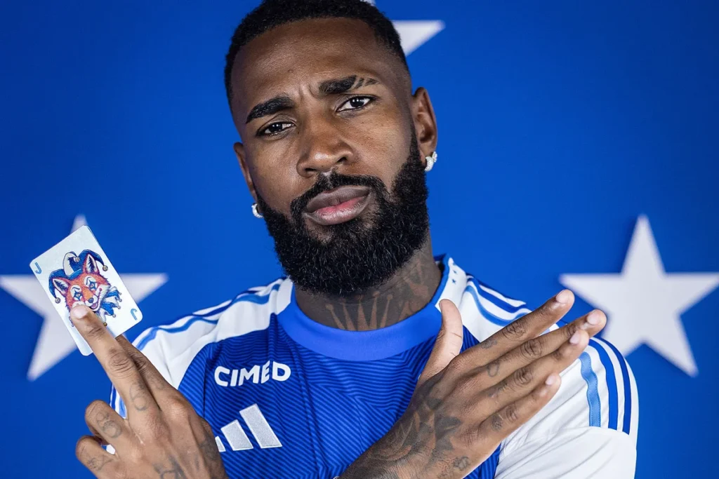 Gerson destaca ambição do Cruzeiro em ‘projeto irrecusável’ e mira Copa em apresentação