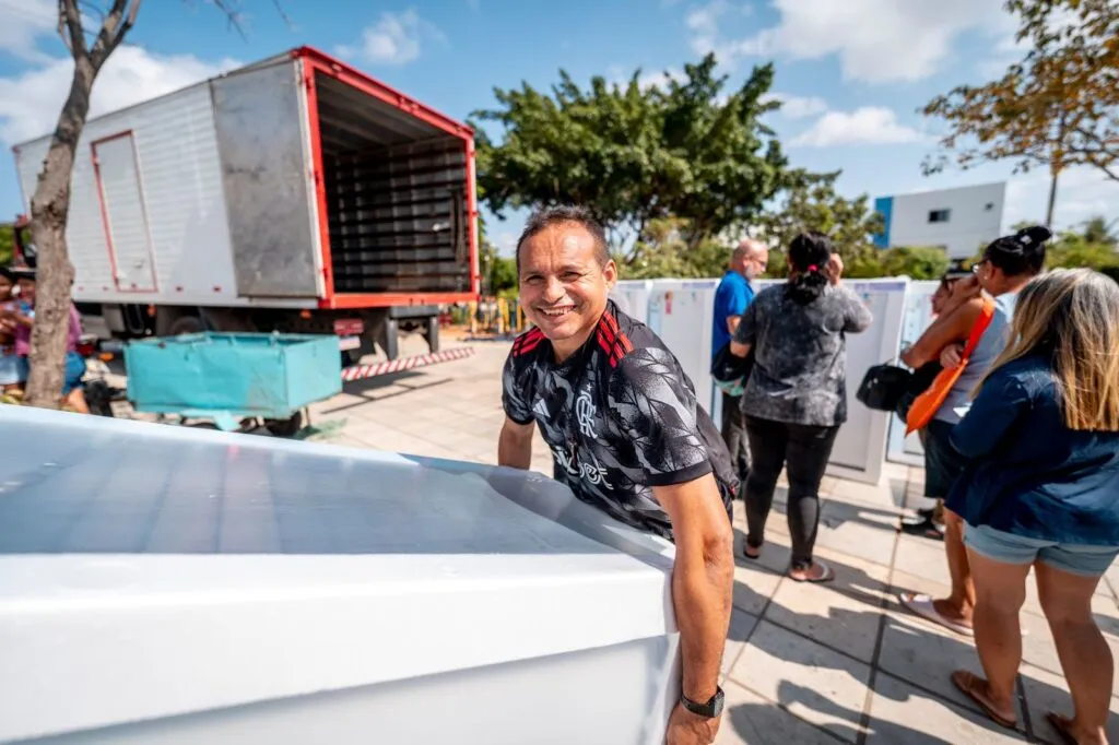 Enel realiza sorteio de geladeiras em Fortaleza e mais três municípios em janeiro; veja datas