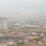 Funceme emite aviso de chuvas intensas para todo Ceará até quinta-feira (12)