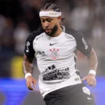 Memphis Depay aponta quem do Corinthians teria espaço no futebol europeu; veja