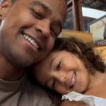 Filha de Leo Santana rouba a cena no Carnaval de Salvador com dança contagiante