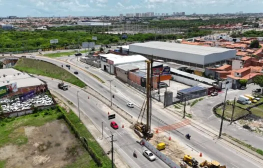 Av. Alberto Craveiro terá bloqueio temporário neste domingo (22) para obras do VLT Aeroporto–Castelão