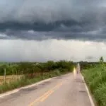 Inmet emite quatro avisos simultâneos de chuvas intensas para o Ceará válidos até esta quinta-feira (19)