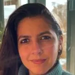 Colete salva-vidas laranja não estava em barco que pode ter sido usado por psicóloga cearense desaparecida na Inglaterra