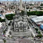 Catedral Metropolitana reúne história, arquitetura e fé no Centro de Fortaleza