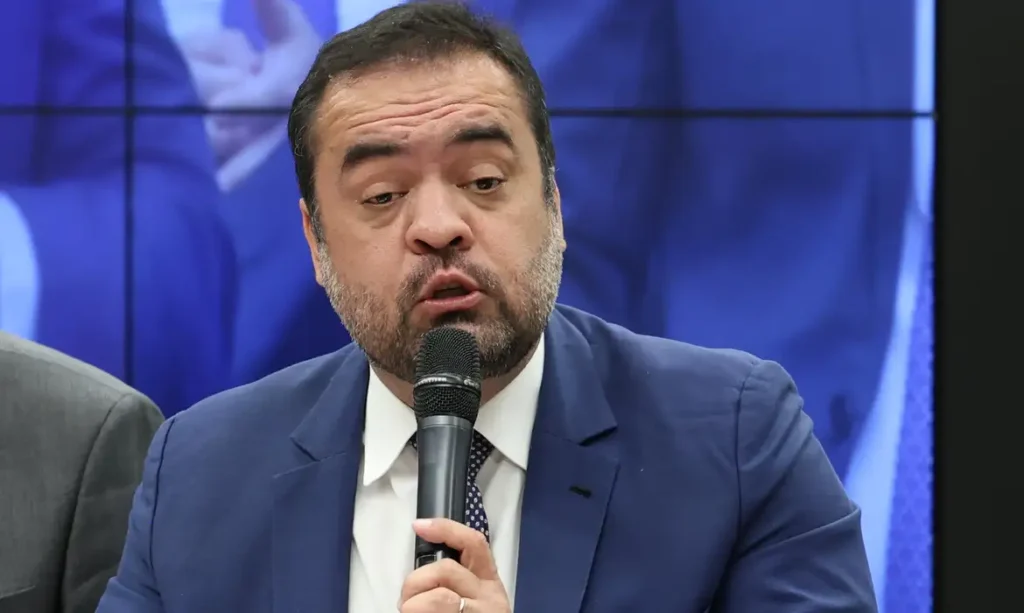 TSE tem maioria para condenar Cláudio Castro à inelegibilidade até 2030