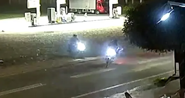 Acidente entre duas motos deixa três pessoas gravemente feridas em Acopiara, no Ceará