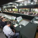 Mais de 20 secretários deixam Governo Elmano para atender prazos de desincompatibilização eleitoral