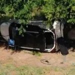 Acidente: médico cochila ao volante após plantão e capota carro no interior do Ceará