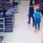 Delegado da PF que isentou Flávio Bolsonaro em investigação é flagrado furtando em supermercado do Recife 