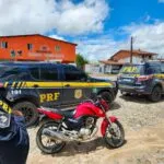 PRF apreende veículos clonados durante operações na BR-222, no Ceará