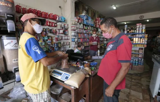 Vendas do comércio cearense crescem em fevereiro, mas não superam as perdas do ano de pandemia