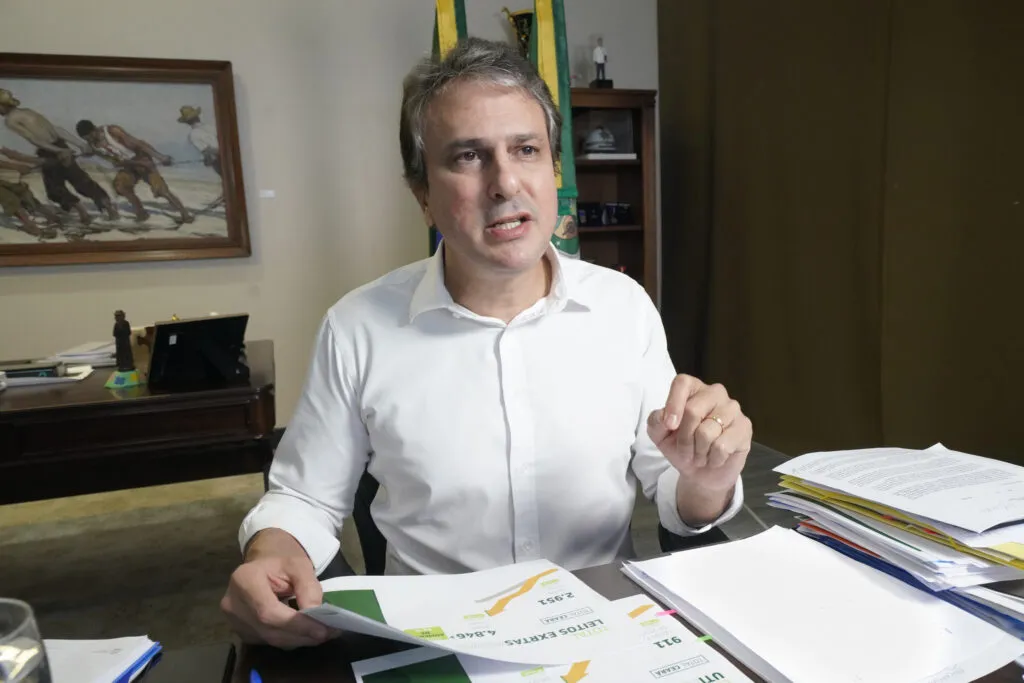 Governador lamenta explosão em fábrica e trabalha para evitar problemas no abastecimento de oxigênio aos hospitais