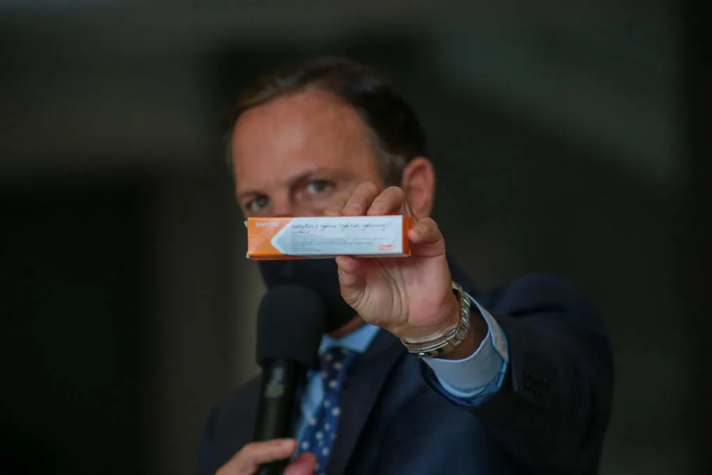 Governo Federal não participou da liberação de insumos da China, diz Doria
