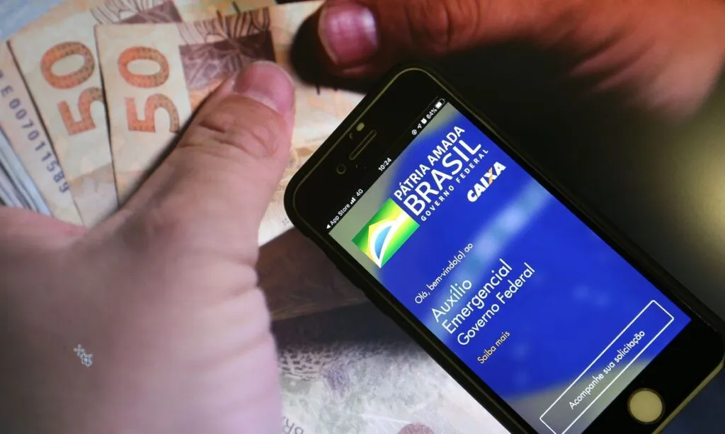 Caixa faz novo pagamento do auxílio emergencial