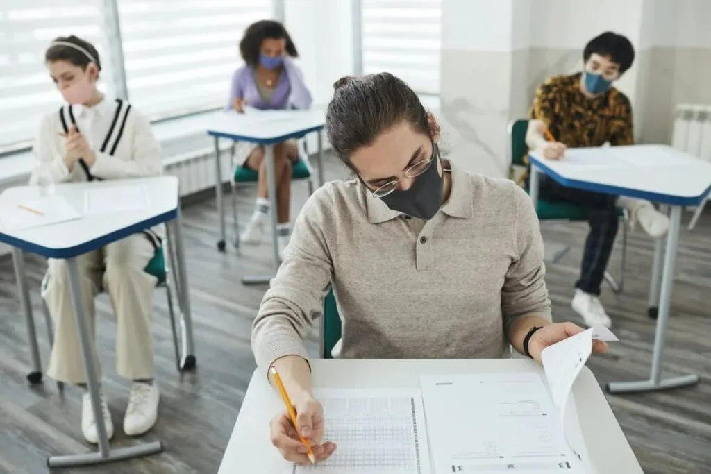 Baixos índices de aprovação na OAB sugerem novas metodologias nos cursos de Direito das Instituições de Ensino Superior
