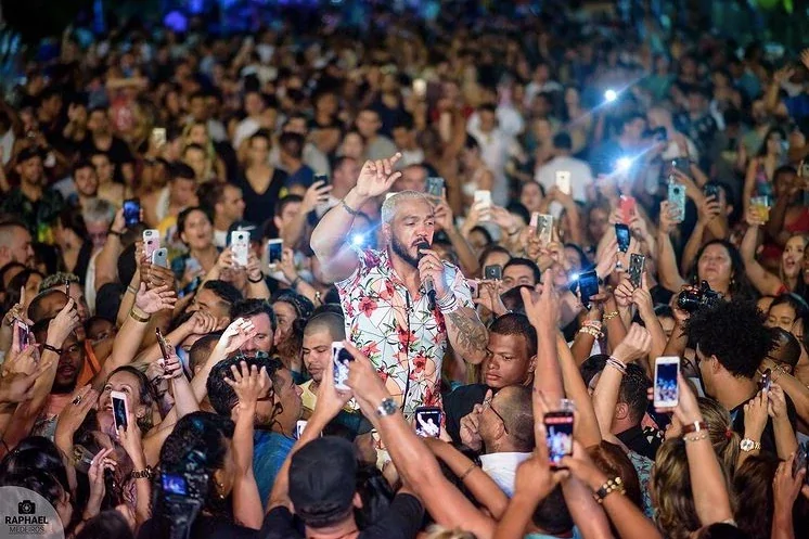 Belo é preso por realizar show durante a pandemia