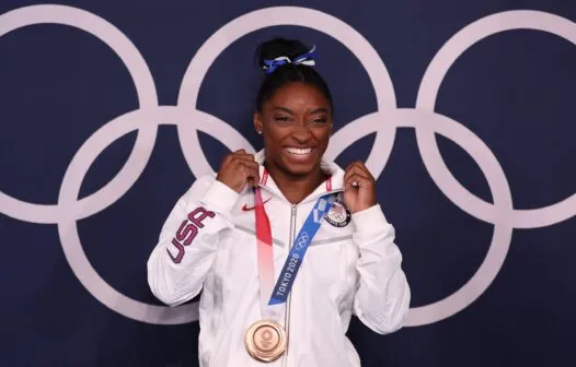 Ginástica chega ao fim com bronze de Simone Biles ofuscando ouro de Hashimoto