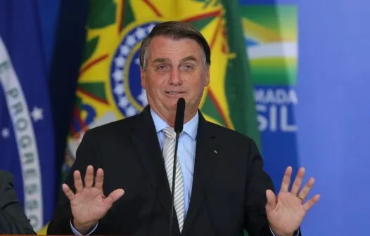 Bolsonaro: ‘Por mim, não teria Carnaval em 2022’