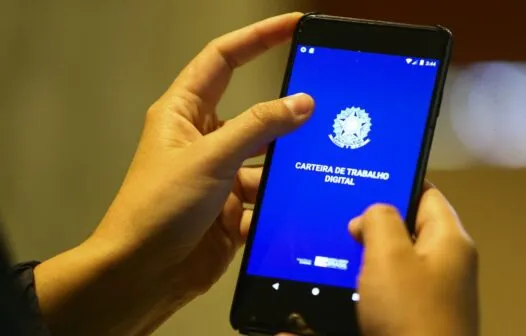 Rendimento do trabalhador cai 9,7% em um ano, diz IBGE