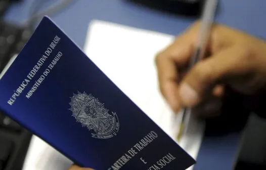 Ceará fecha mês de abril com saldo positivo de 3,2 mil postos de trabalho