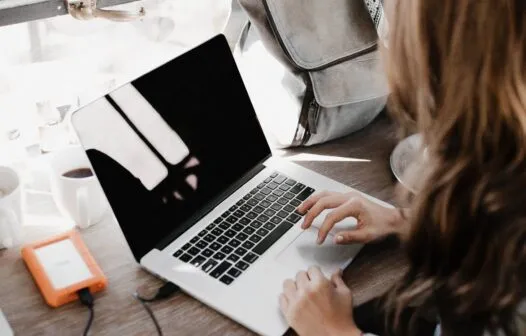 Confira cursos gratuitos oferecidos pelas principais universidade americanas