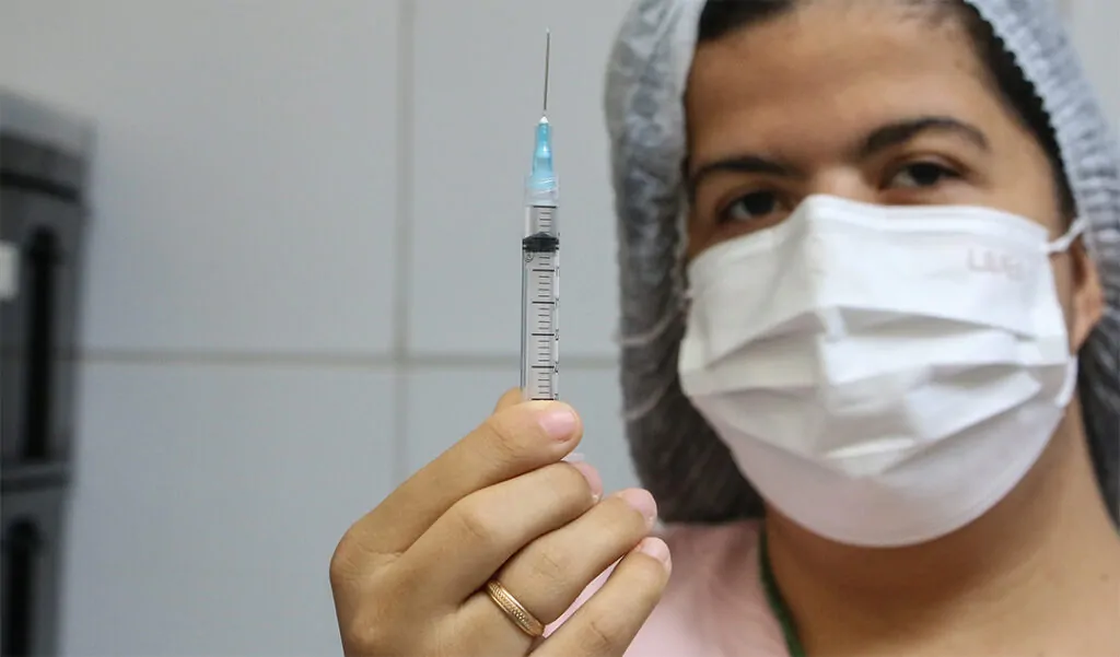 Criança de 2 anos morre de meningite em Fortaleza; conheça sintomas e prevenção