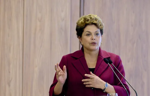 Dilma Rousseff é internada em Xangai após passar mal