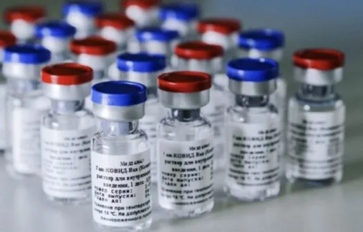 Ceará e outros estados do Nordeste assinam termo com Anvisa para aquisição da vacina Sputnik V