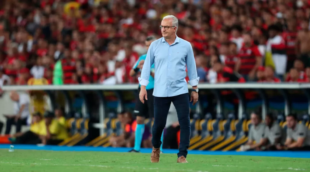 Diretoria do Ceará inicia conversas para fechar com o técnico Dorival Júnior