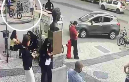 Racismo no Leblon: suspeito de roubar a bicicleta elétrica é um homem branco