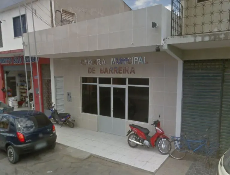 “Eu não podia dormir com ele me torturando”, desabafa mulher agredida por vereador em Barreira