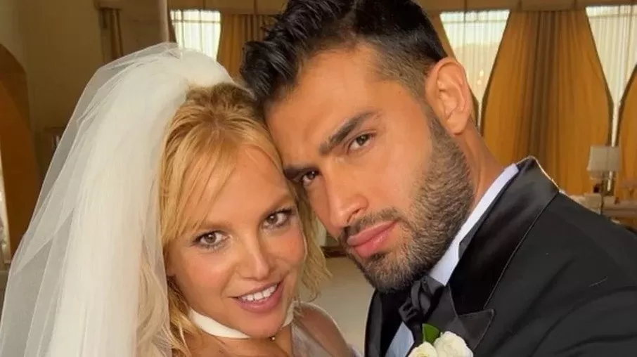 Foram divulgadas as primeiras fotos do casamento de Britney Spears