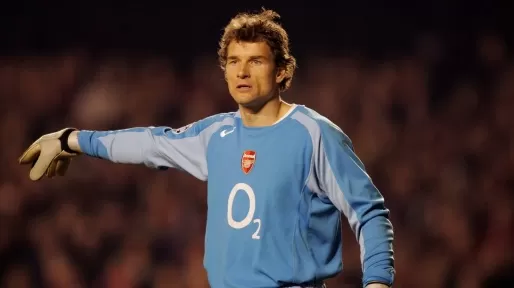 Que goleiro ficou mais tempo sem sofrer gols na Champions League?