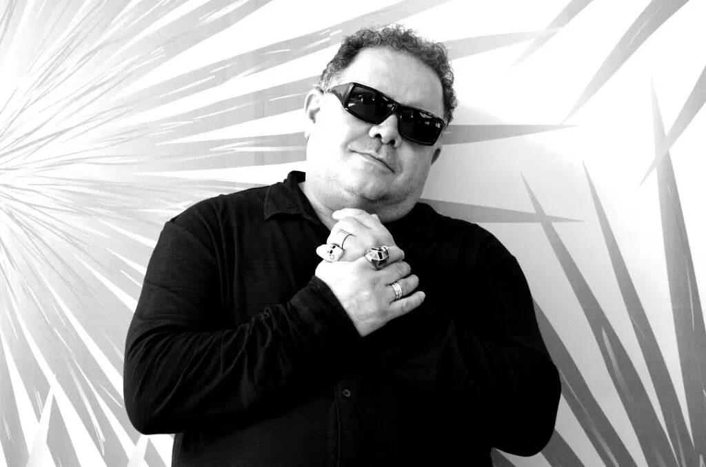Leo Jaime relança ‘Só’ em versão acústica