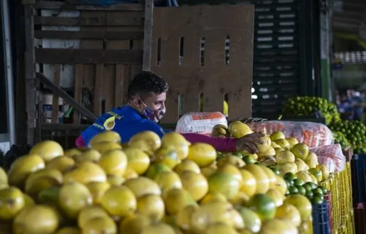 Confira o que está mais barato e o que está mais caro na alimentação do cearense