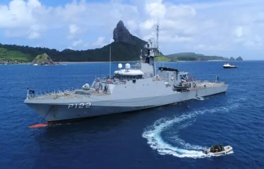 Navio-Patrulha Oceânico “Araguari” está aberto para visitação pública
