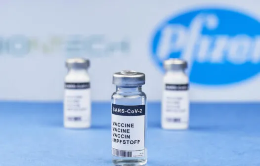 Chega ao Brasil lote com mais de 1 milhão de vacinas da Pfizer