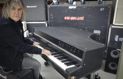 Piano de Freddie Mercury será leiloado por até R$ 150 mil