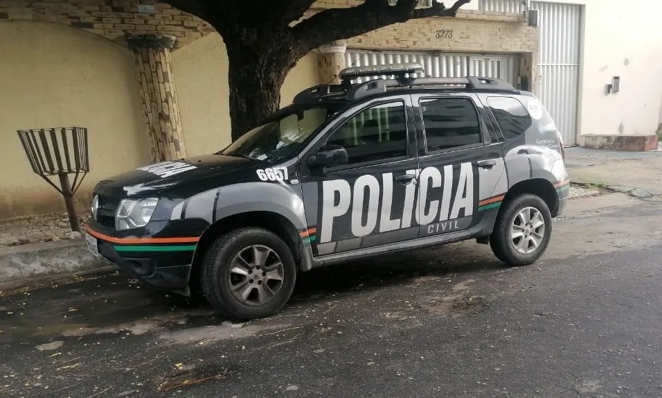Jovem é decapitado e tem corpo jogado em carrinho de reciclagem em Fortaleza