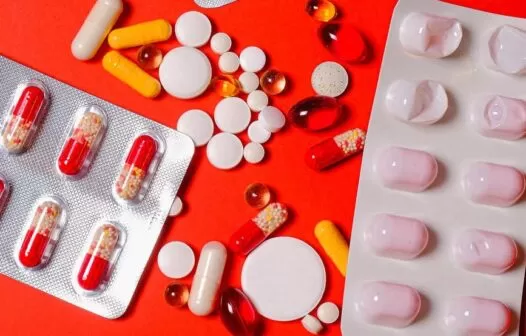 Preço de remédios contra sintomas da covid-19 dispara em hospitais