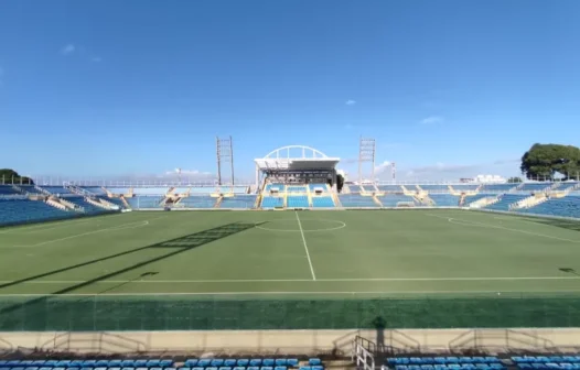 Saiba como adquirir ingressos para futebol solidário no Presidente Vargas, em Fortaleza