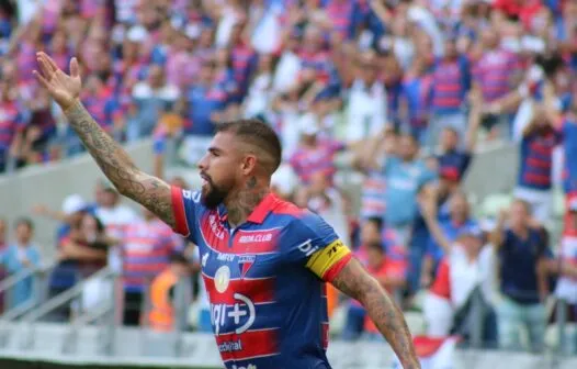 Quintero se despede da torcida do Fortaleza: “nunca esqueçam desse gringo que deu a vida no campo por essas cores”