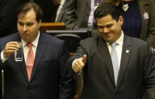 STF veta possibilidade de reeleição de Maia e Alcolumbre no Congresso