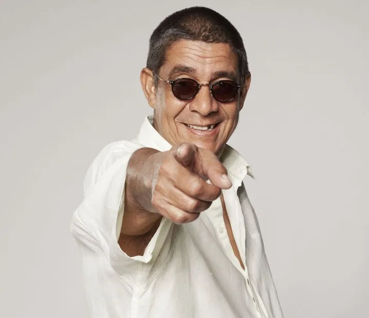 Do hospital, Zeca Pagodinho agradece torcida de fãs