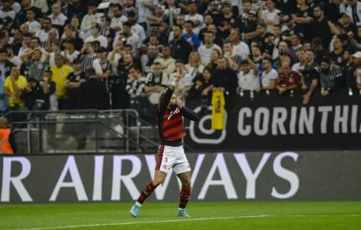 Libertadores: Fla bate Corinthians com gols de Arrascaeta e Gabriel