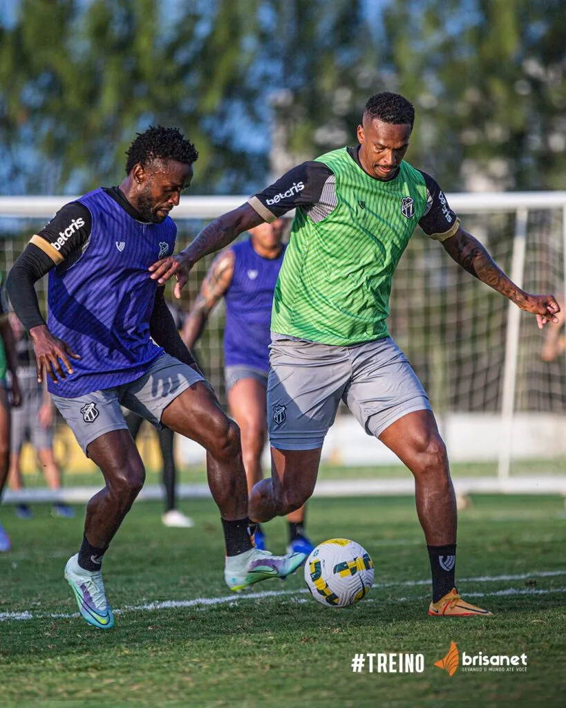 Ainda sem definição de técnico, Ceará inicia preparação para o próximo jogo