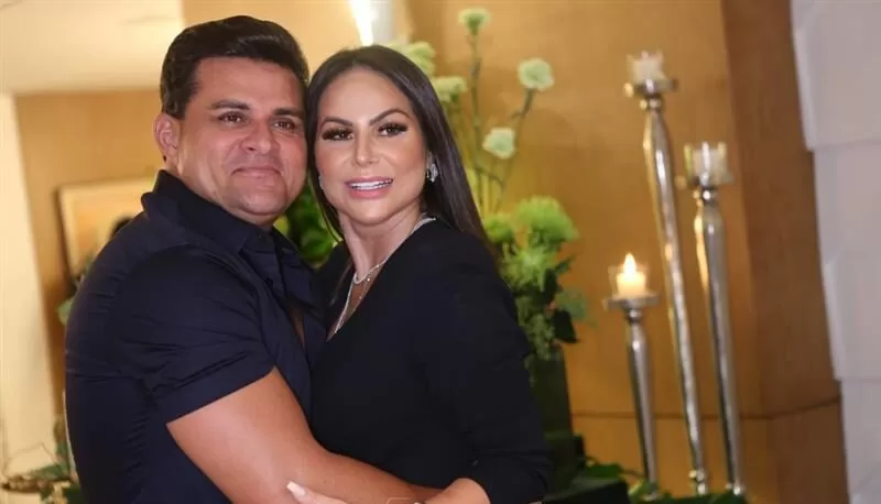 Jamile Lima anuncia o fim do relacionamento com Isaías CD