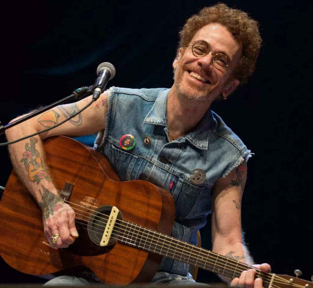 Café Concerto deste final de semana apresenta os principais sucessos de Nando Reis