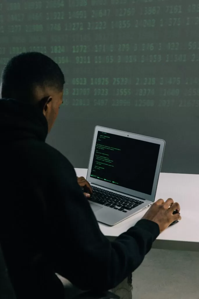 Engenharia de Software: área da tecnologia é considerada uma das profissões do futuro
